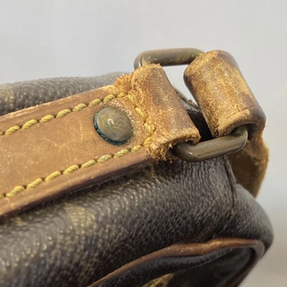 LOUIS VUITTON Senlis Shoulder Bag Monogram Leather Brown France M51222 67YH028 - Picture 8 of 16